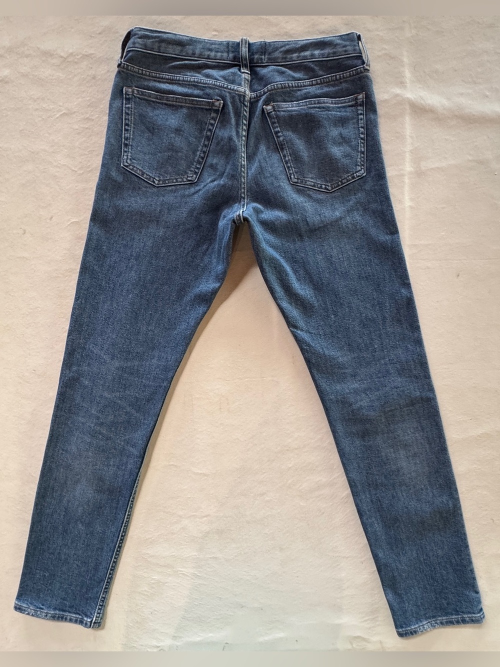 Everlane The Selvedge Slim Fit Jeans Denim Blue
Mid-Rise Organic Cotton (29) - Picture 4 of 15